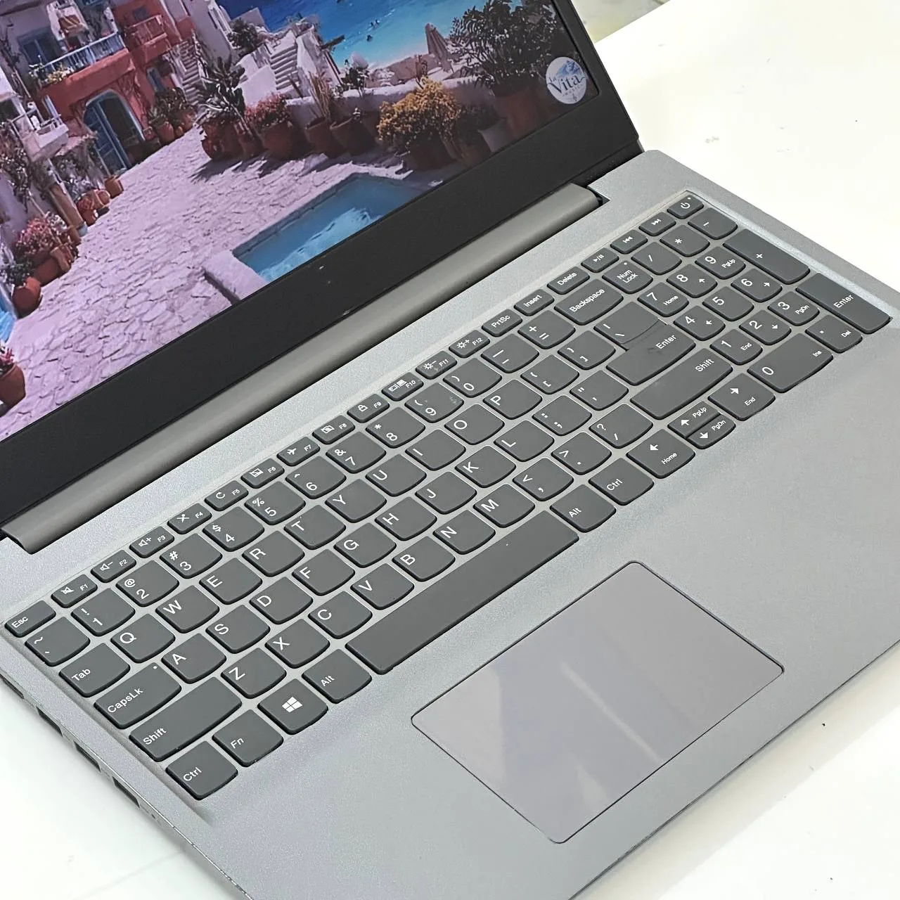 Laptop Cũ  Lenovo Ideapad S145-15IWL/ Core I5-8265U/ RAM 8GB/ SSD 256GB/ FHD